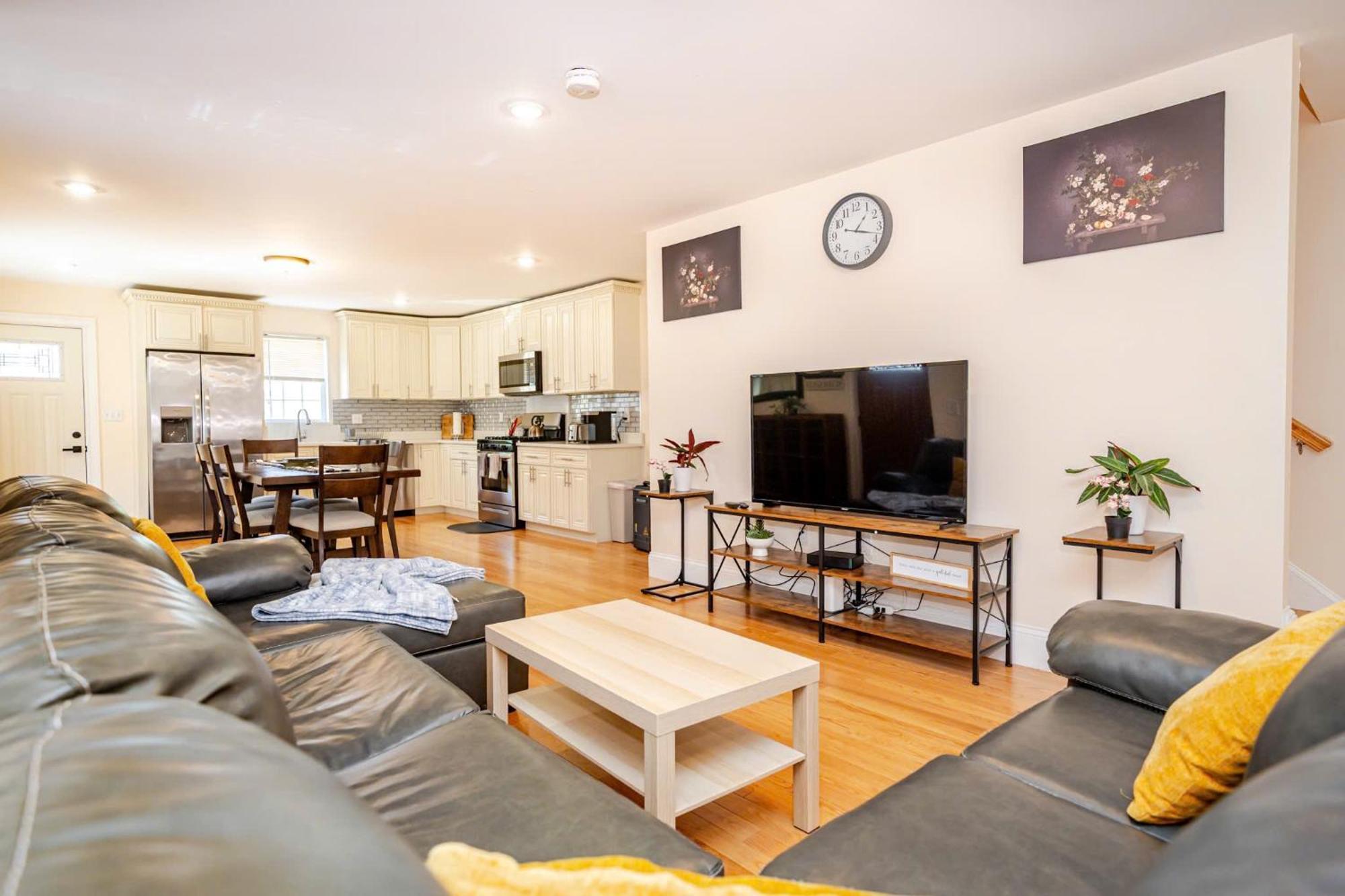37 - 3Br Quincy - Cozy Townhouse Near Blue Hills Leilighet Eksteriør bilde
